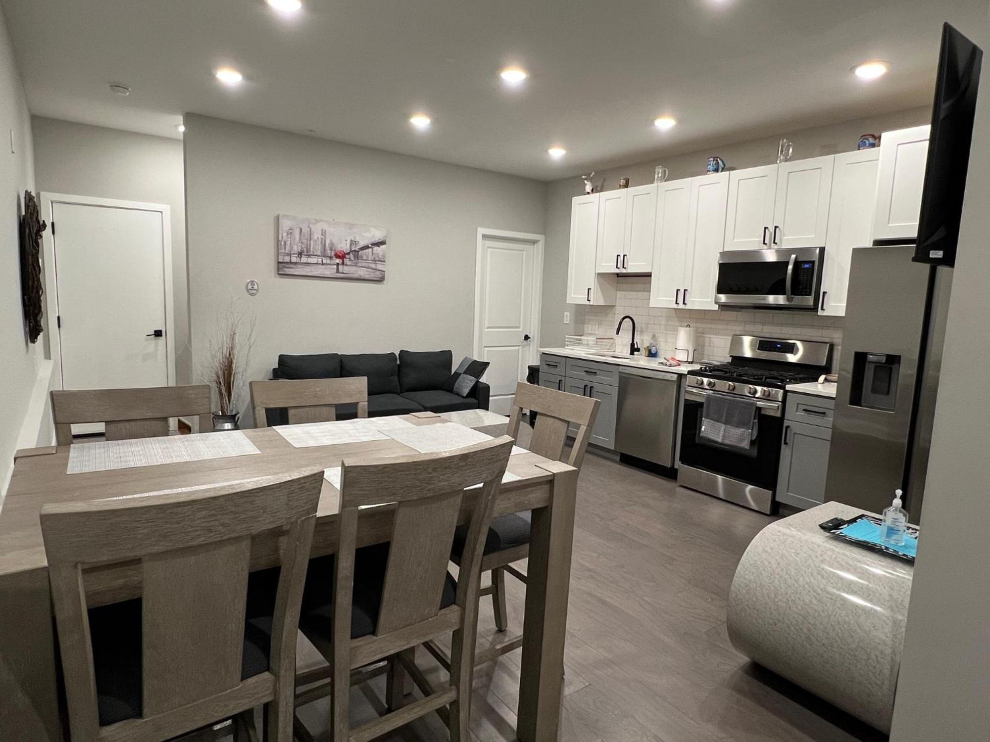 Charming 3Br 2Ba With Private Patio Apartment ฟิลาเดลเฟีย ภายนอก รูปภาพ